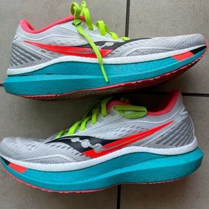 Saucony Endorphin Speed